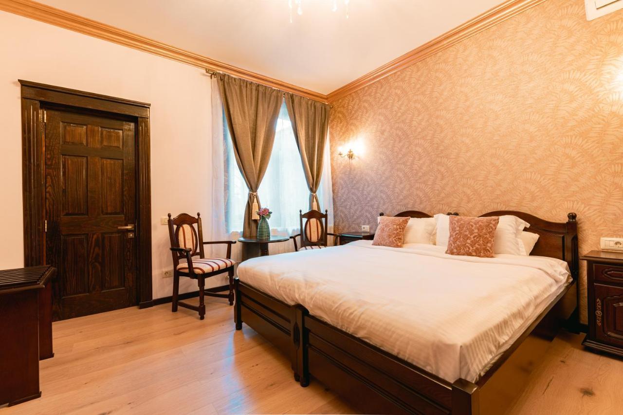 Vila Genia 큼홀룸그몰도베네스크 외부 사진